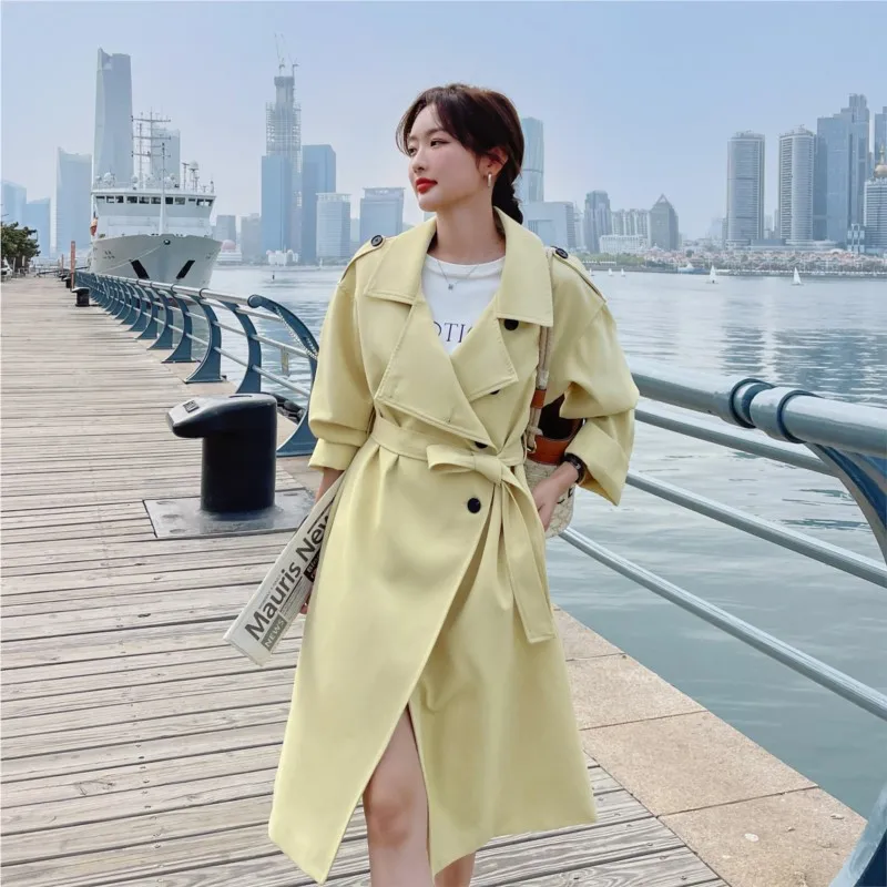 A new youthful versatile comfortable and skin-friendly casual fashion long trench coat