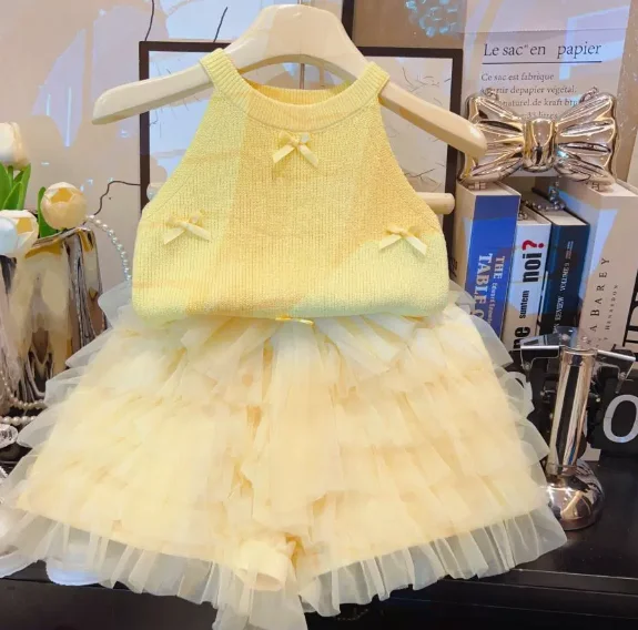 Girls' Summer Suit 2025 New Han Fan Children's Yellow Suspender Vest Mesh Puff Skirt Two-piece Set Fashion