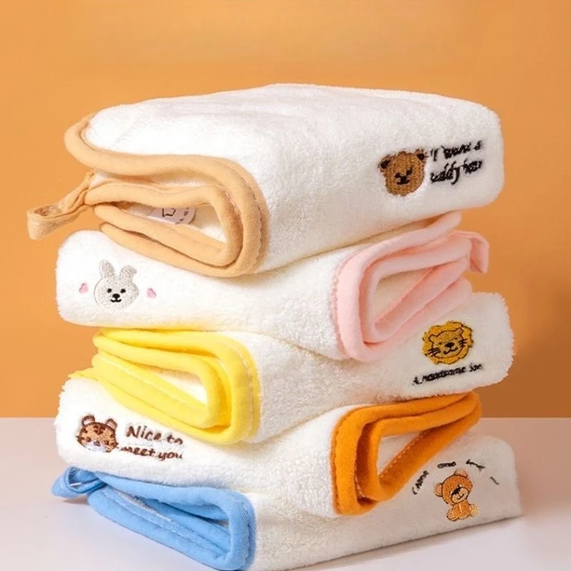 5 шт., набор детских полотенец, мягкое, приятное для кожи, слюнявное полотенце для новорожденных, коралловый флис, впитывающие детские квадратные полотенца для лица
