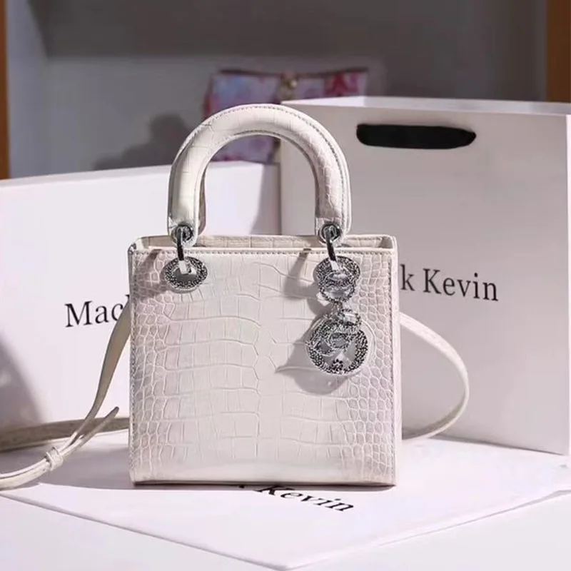 

Women's Bag Diana Portable Women's Bag High Quality Luxury Socialite Portable Crossbody White Bag