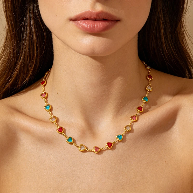 EILIECK Herzförmige Halskette aus Edelstahl mit farbigem Zirkonia für Damen, 18 Karat Gold, PVD-beschichtet, rostfrei, Halskette, Schmuck, Geschenk