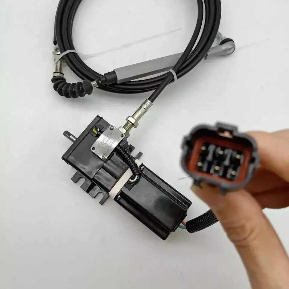 PC128US-7 PC228UU-7 Throttle Motor 22U-06-11790 Stepper Motor Accelerator 22U-06-11111 22U-06-11790
