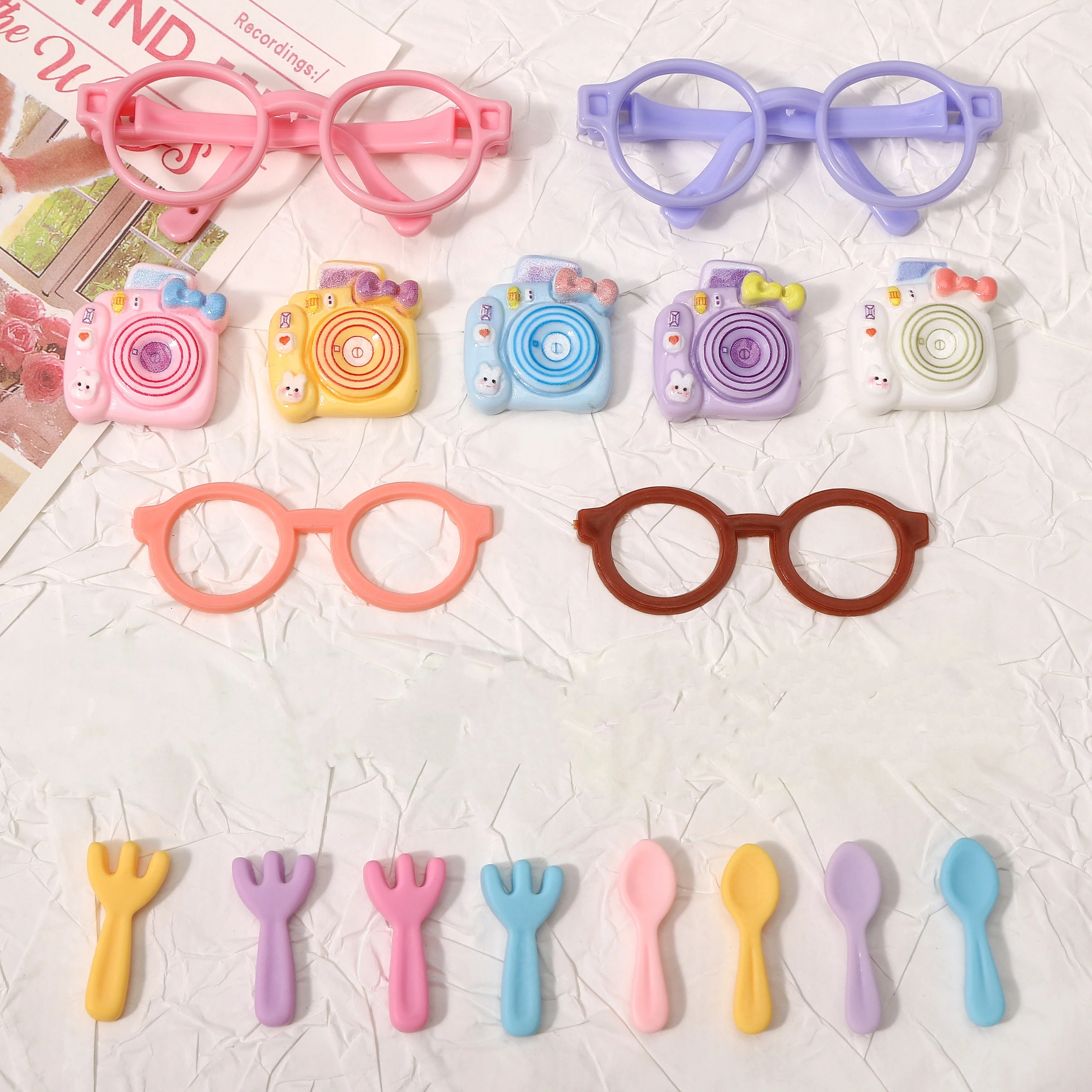10Pcs/bag Acrylic Hollow Out Eyeglass Frames Resin Cartoon Mini Fork/Spoon Simulation Tableware Patch/Camera/Glasses DIY Supply