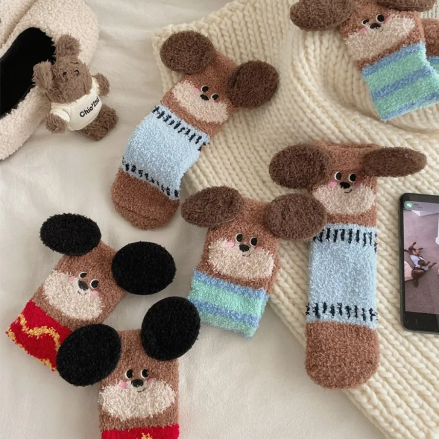 1 pair of fluffy winter cartoon three-dimensional ears embroidered coral fleece socks floor socks thickened puppy pattern socks