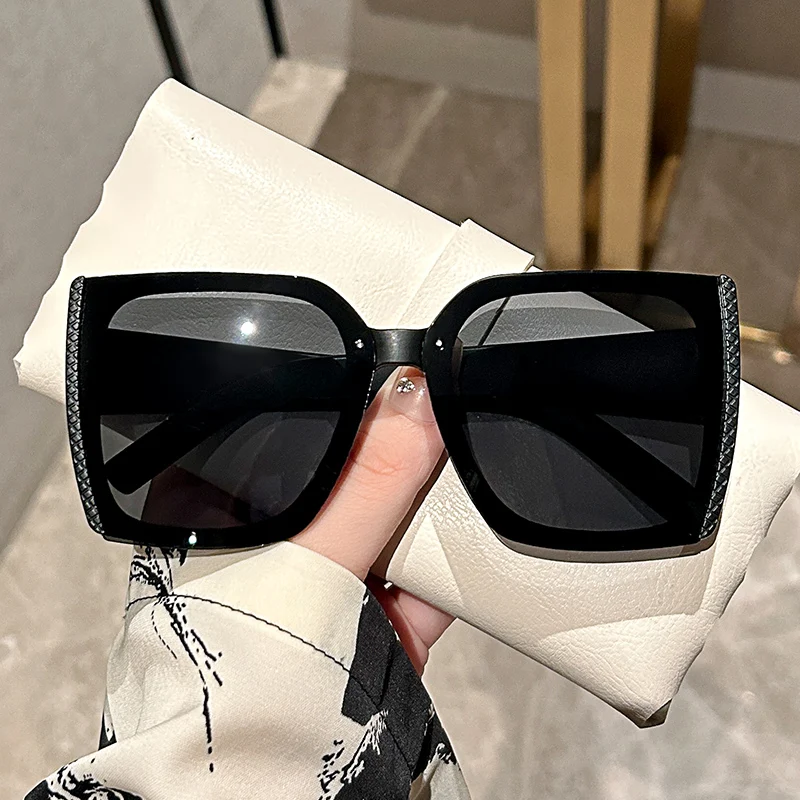 

2023 New Fashion Oversize Gradient Sunglasses Women Men Vintage Square Sun Glasses Female Luxury Shades UV400