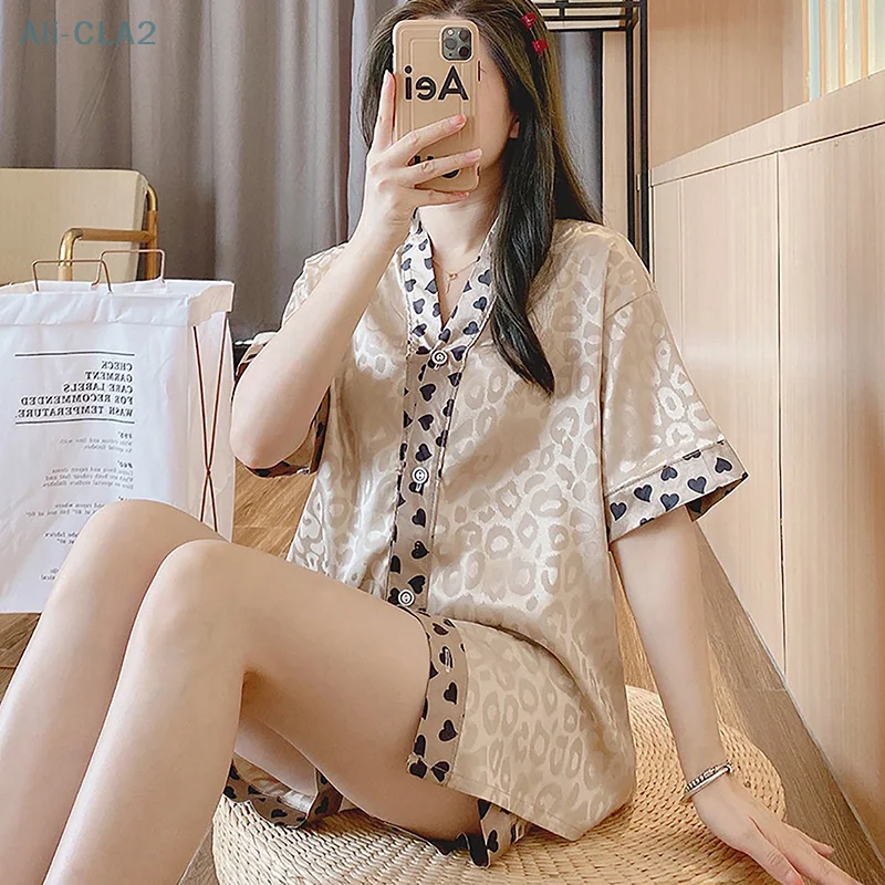 Summer Short-sleeved Ladies Pajamas Set Simple Women Casual V-neck Sleepwear