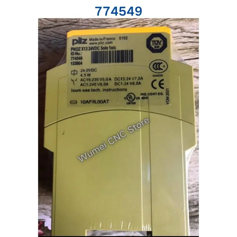 

brand new for PILZ relay PNOZ X13 774549 safety relay