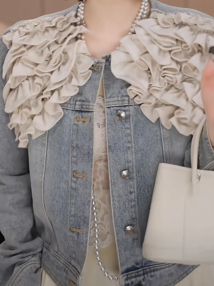 Women's 2025 Spring New Fashion Denim Coats Long-sleeve Short Style Denim Jackets Loose Comfort Trend Female Single Breasted Top