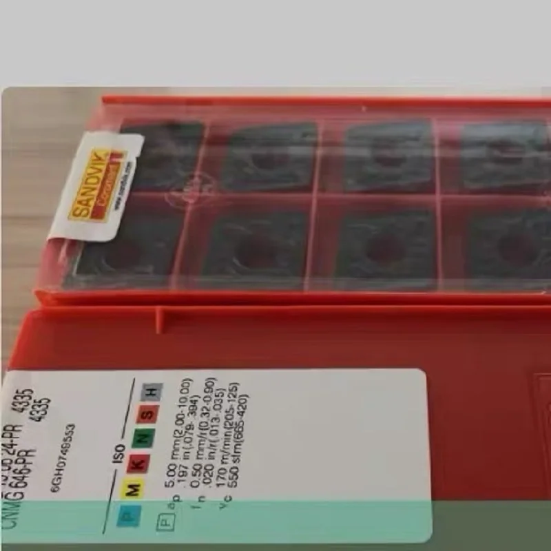 

Hard alloy cutting blades CNMG190624-PR 4335