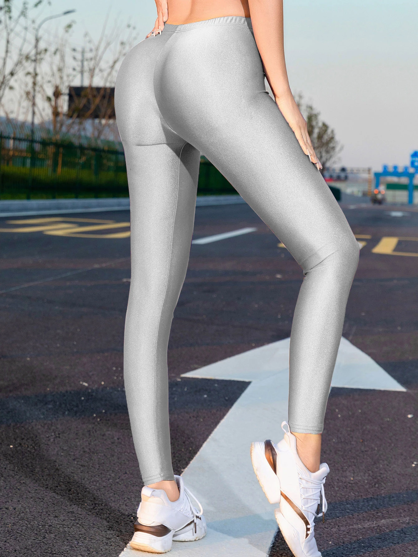 Spring And Summer New Color Elastic Waisted Polyester Glossy Cropped Pants With High Elasticity Slim Fit Solid Color Leggings