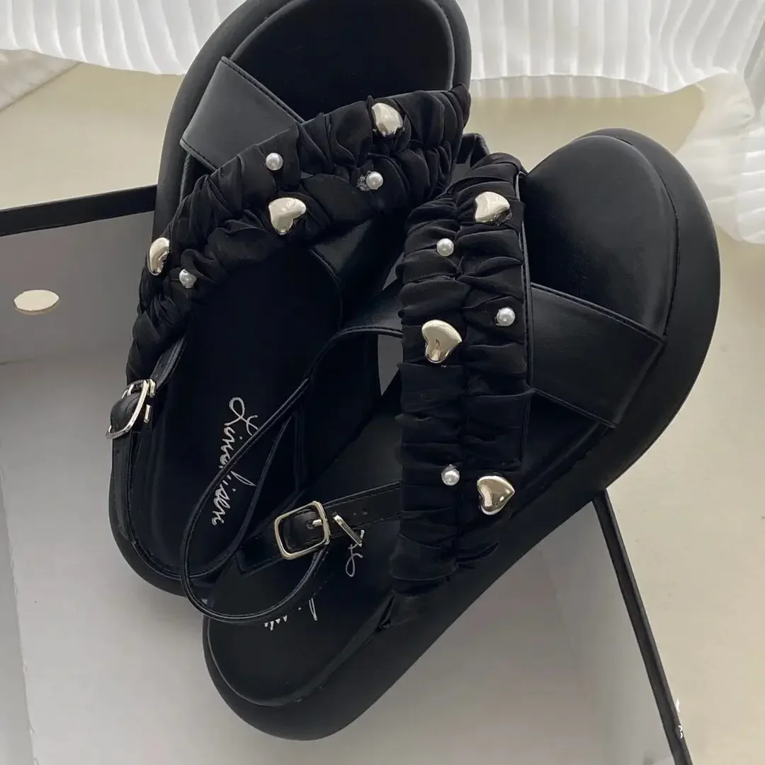 Lato 2024 Buty damskie w stylu rzymskim Obuwie z niskimi obcasami Płaskie gumowe sandały z odkrytymi palcami bez pięty dla kobiet Wyprzedaż