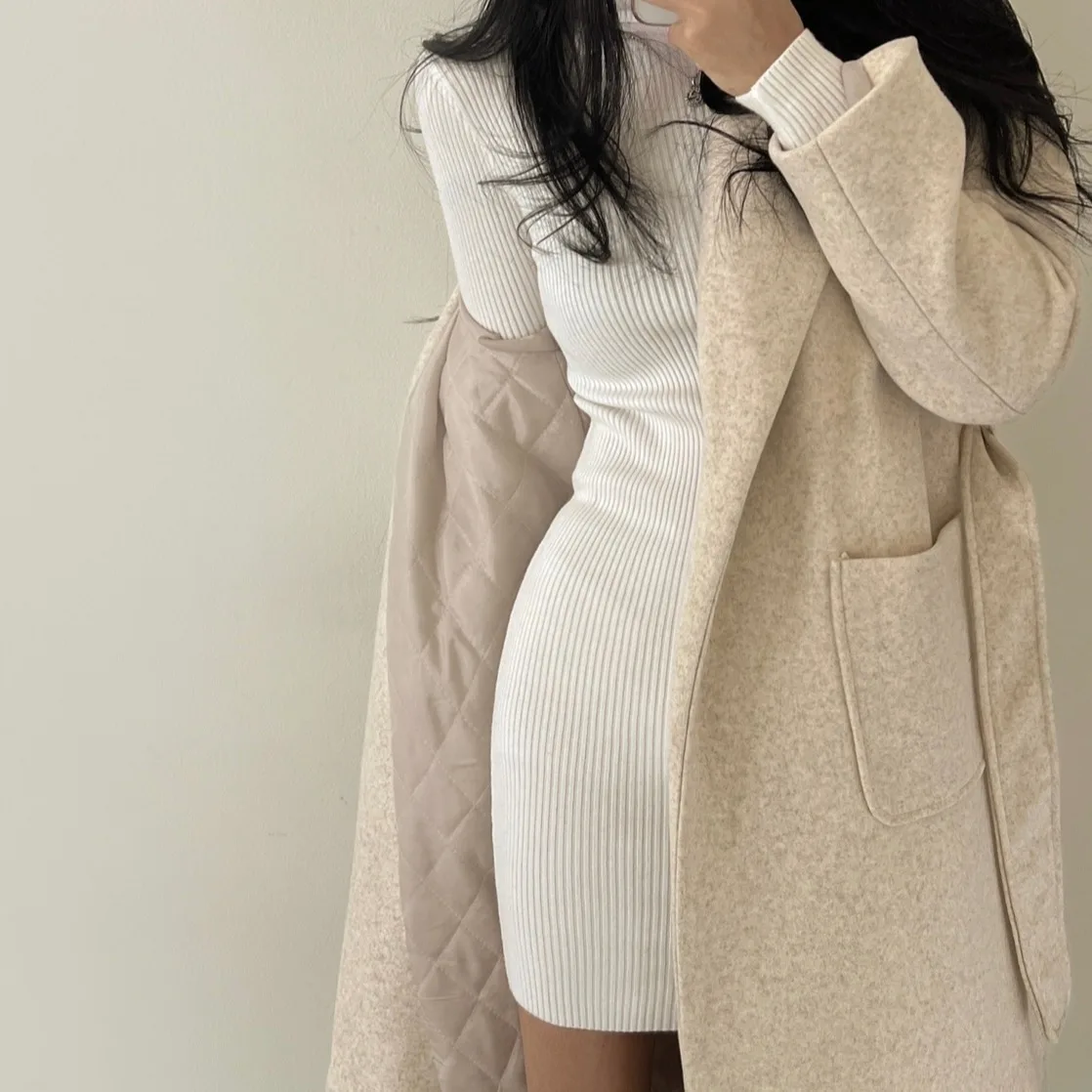 Women's Knitted High Collar Slim Fit Dr Chic Autumn Winter Versatile Base Layer Simple Elegance Body a Wrap around S...