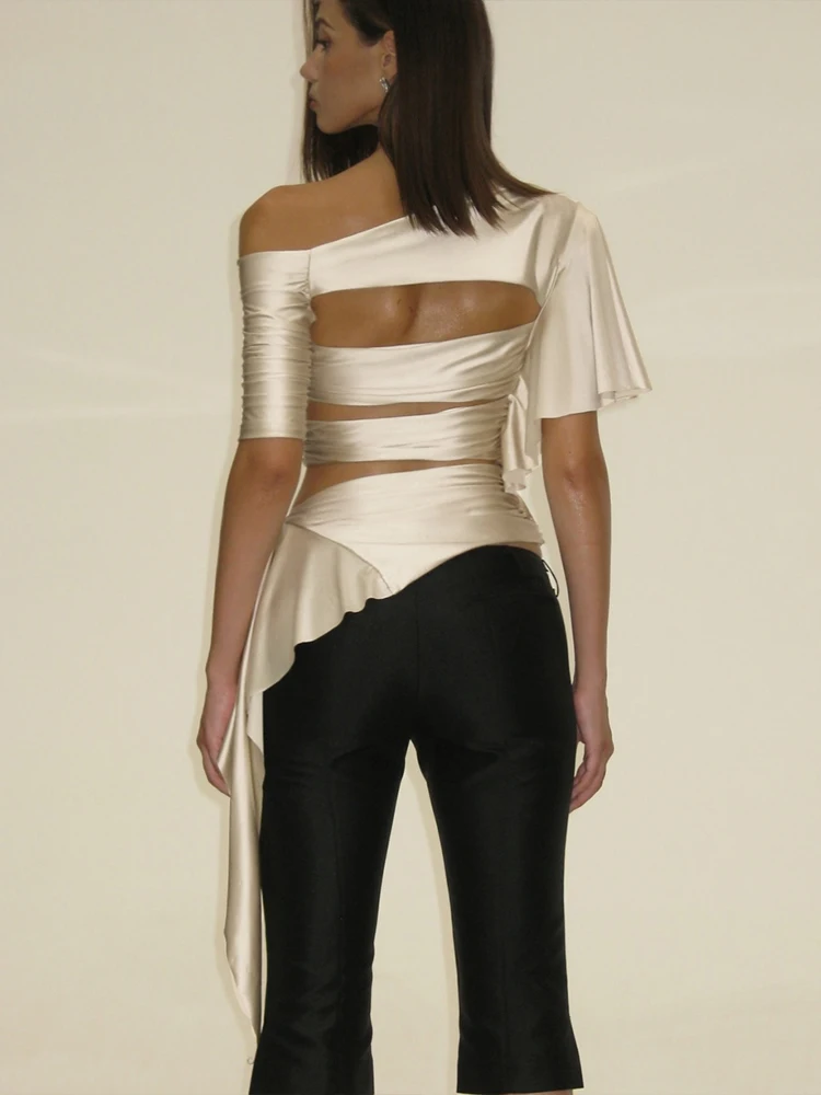 Cutenew-Tops cortos con cuello oblicuo para mujer, retales fruncidos irregulares sexys, ropa elástica de manga corta para discoteca de medianoche, camisetas elegantes de verano