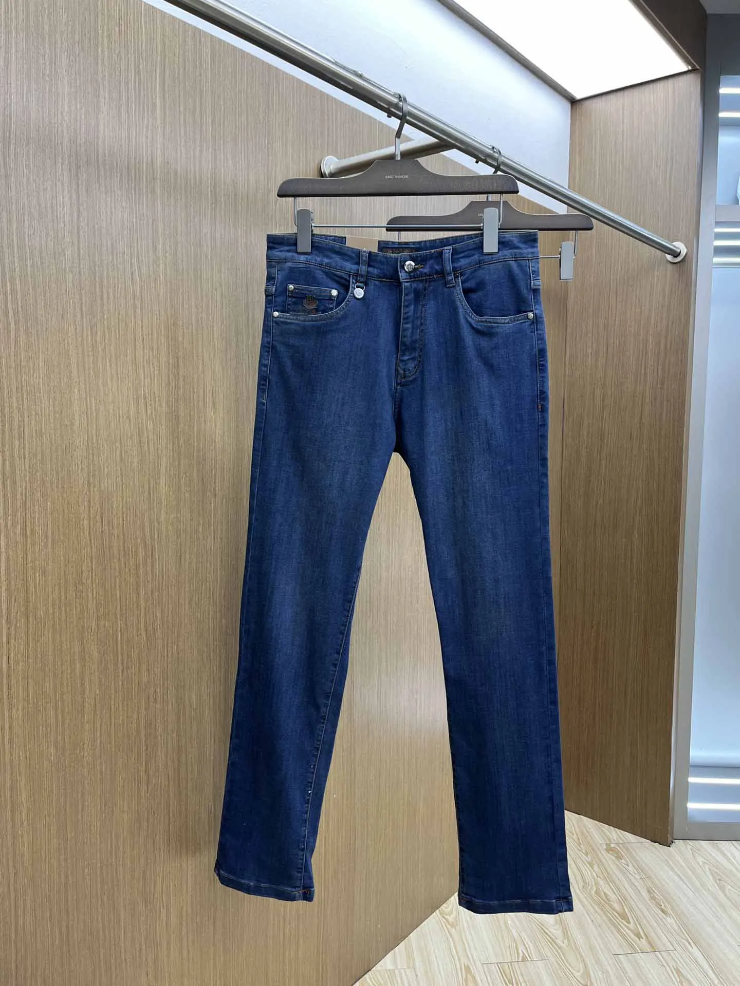 BILLIONAIRE SIJITONGDA The latest men's spring and summer jeans have exquisite workmanship and stitching, making them perfect fo