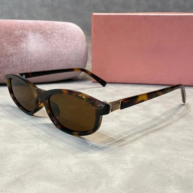 2025 New Vintage Cat Eye Sunglasses Women UV400 Narrow Frame Retro Chic Shades Fashion Sun Glasses Female Gift image 3