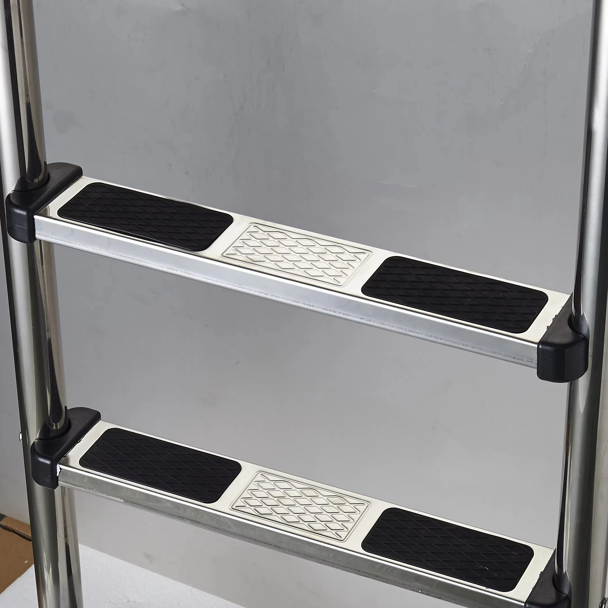 

Premium Quality Anti-Slip Stainless Steel Swimming Pool Ladder Steps