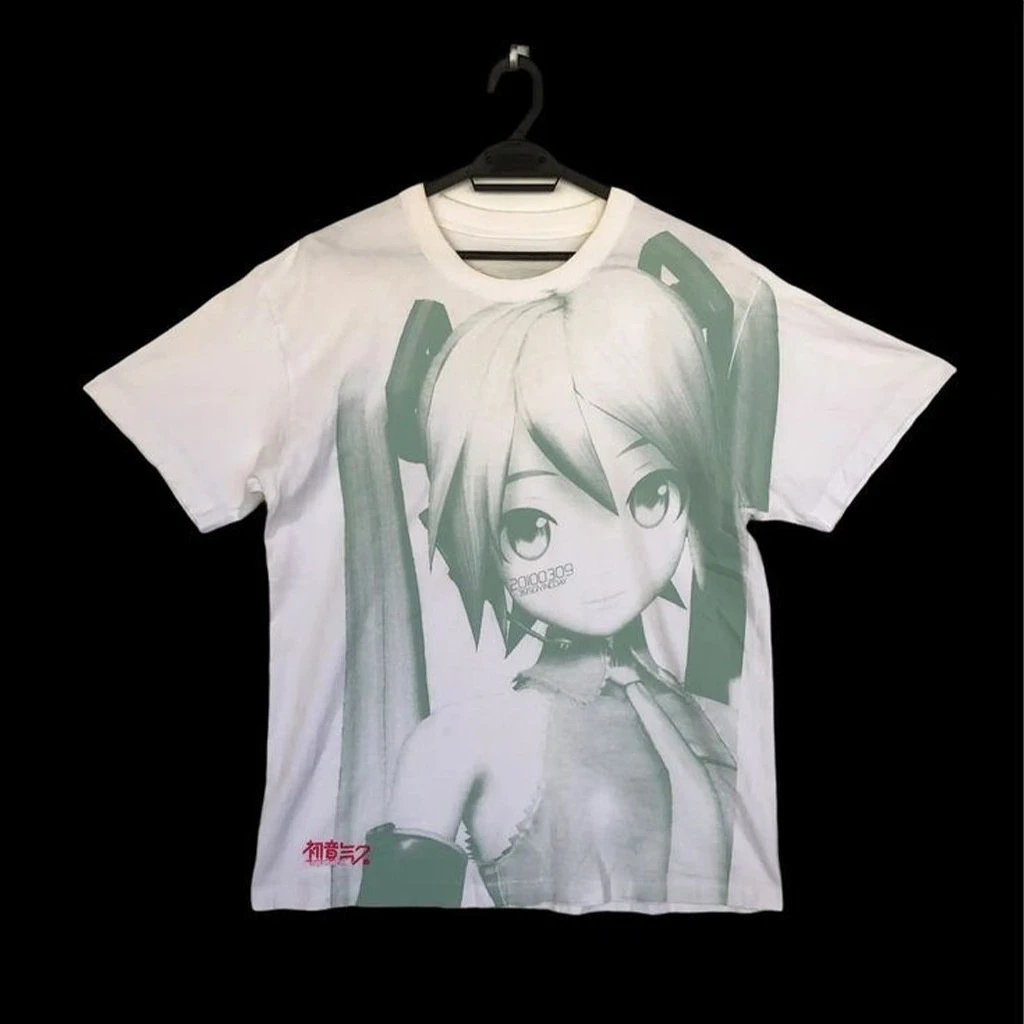 Camiseta de manga corta Hatsune Miku Co-brand Princess Royal para hombre y mujer, tendencia de moda casual, Top de segunda mano.