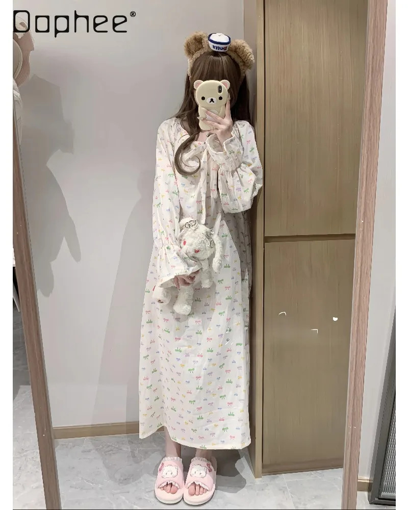 Sweet Adorable Girl-style Colorful Bowknot Printed Nightgown with Loose Trumpet Sleeves Casual Women's Homewear for Relaxation
