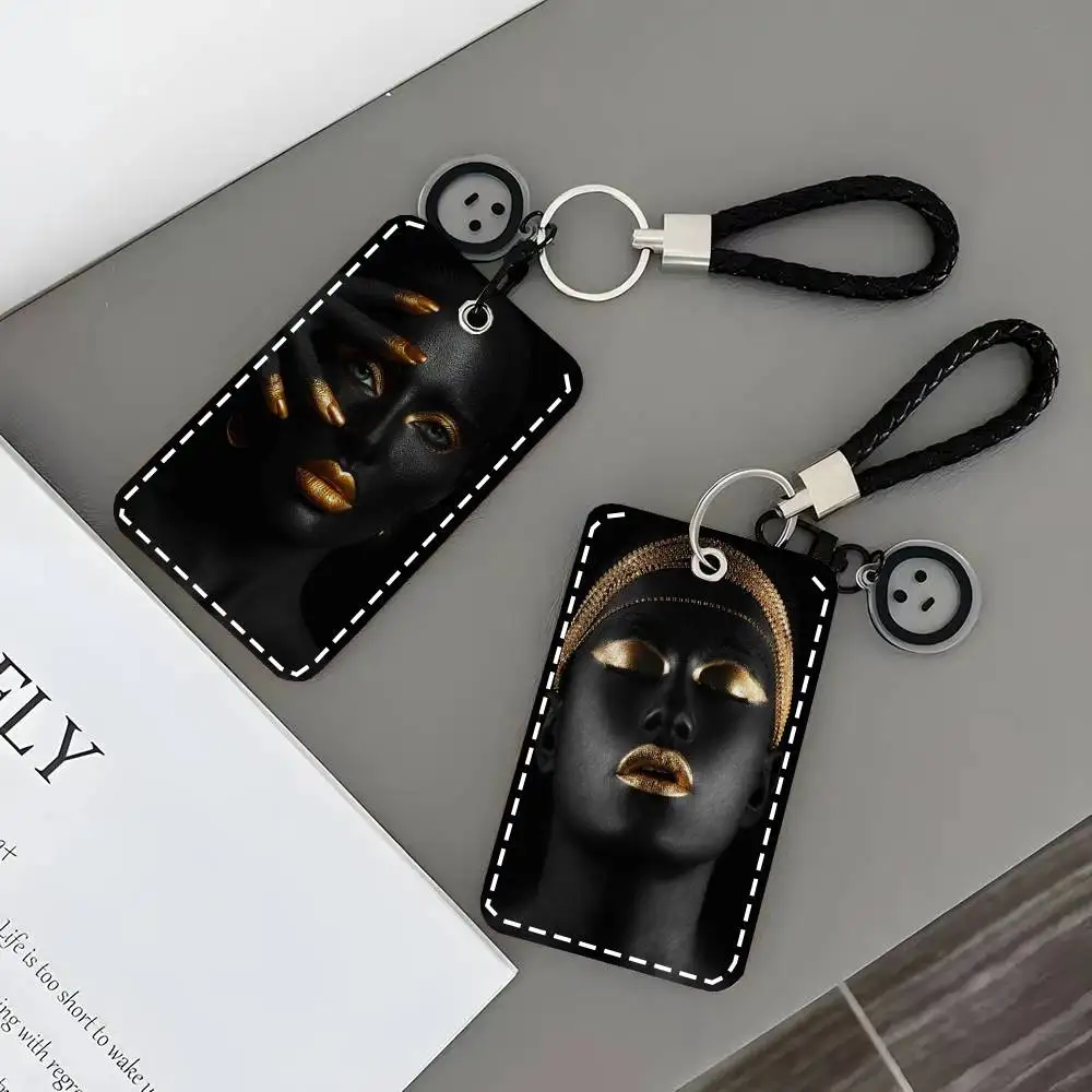 

Кожаный картхолдер-брелок для карт доступа и ключей, с золотистым декором, для женщин с темной кожей