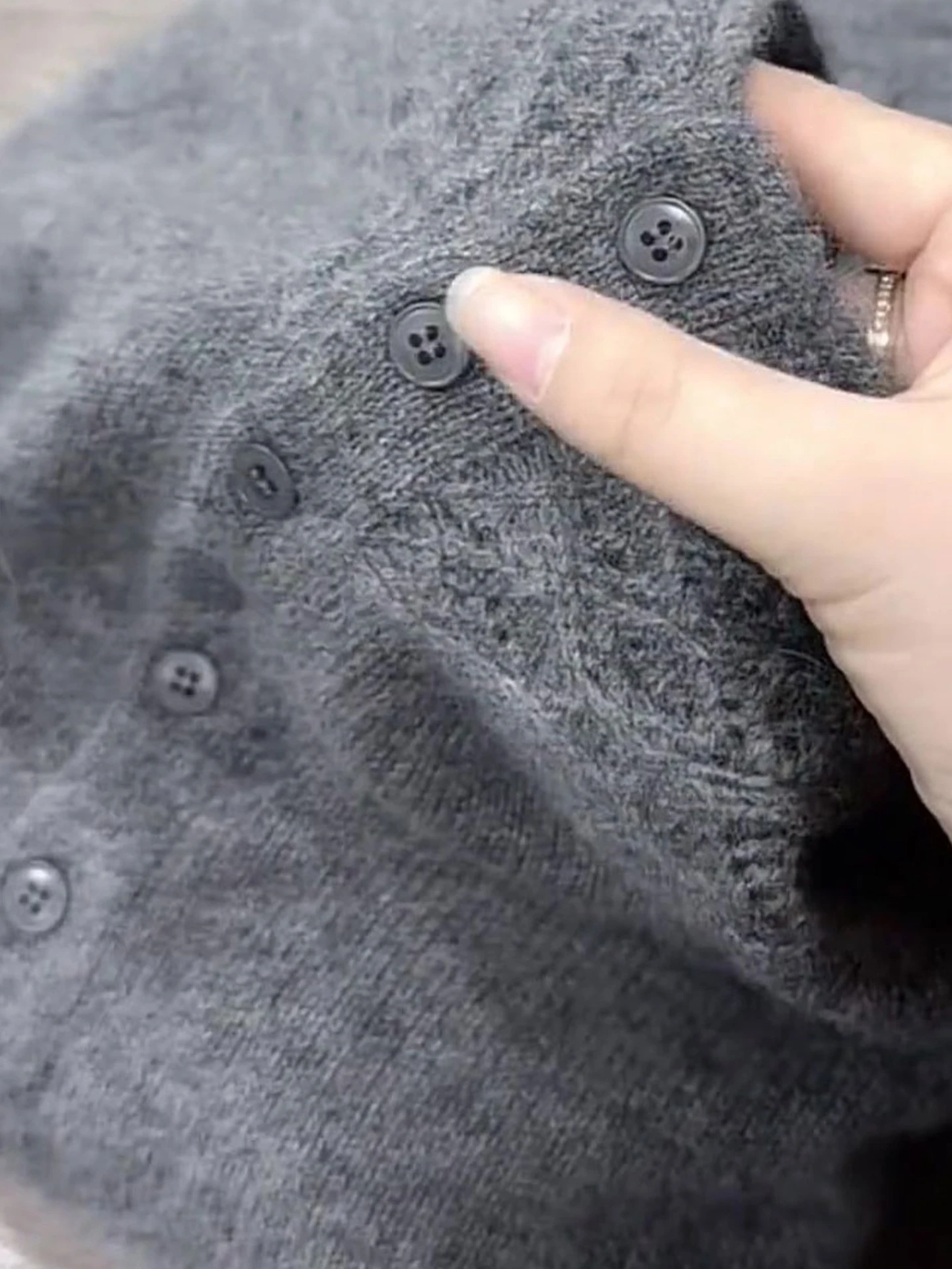 Suéter largo de punto elegante para mujer, Top suave y cómodo con diseño de un solo botón, gancho de sensación, flor, Bot irt