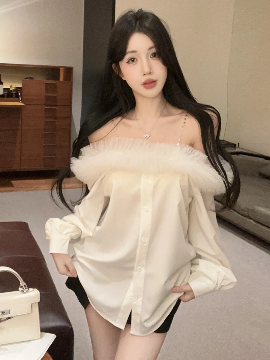 

Sexy oulder Bared Loose Fit irt with Fur Collar And Diamond Chain Detail Trendy Design for Young Women Casual Wear