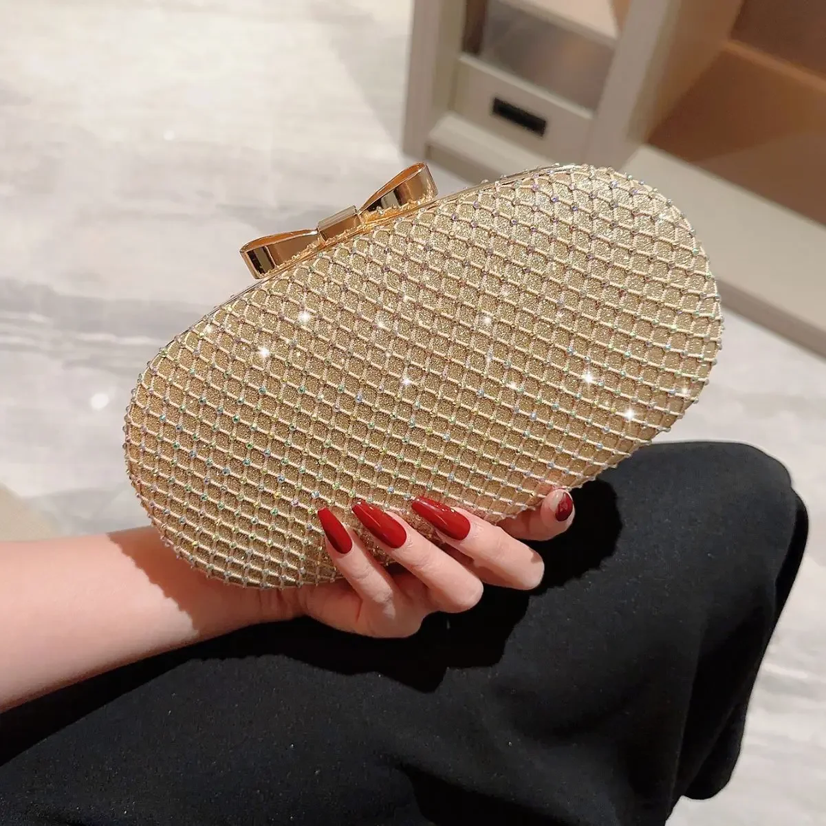 Women Evening Clutch Bag Sparkling Diamonds Handbag Shoulder Crossbody Bags Wedding Prom Party Purse with Detachable Chain Prom