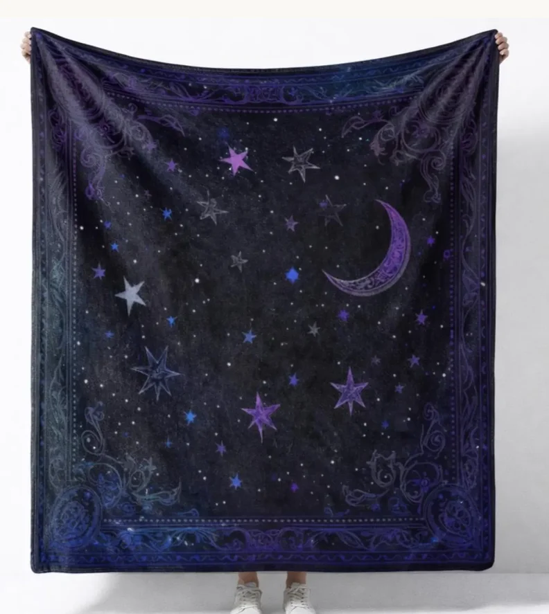 Decke mit Astrologie-Motiv, Sternzeichen, Mond und Sterne, lila Witchcore-Dekor, Gothic-Couchdecke, gemütliches Geschenk – Detail 12