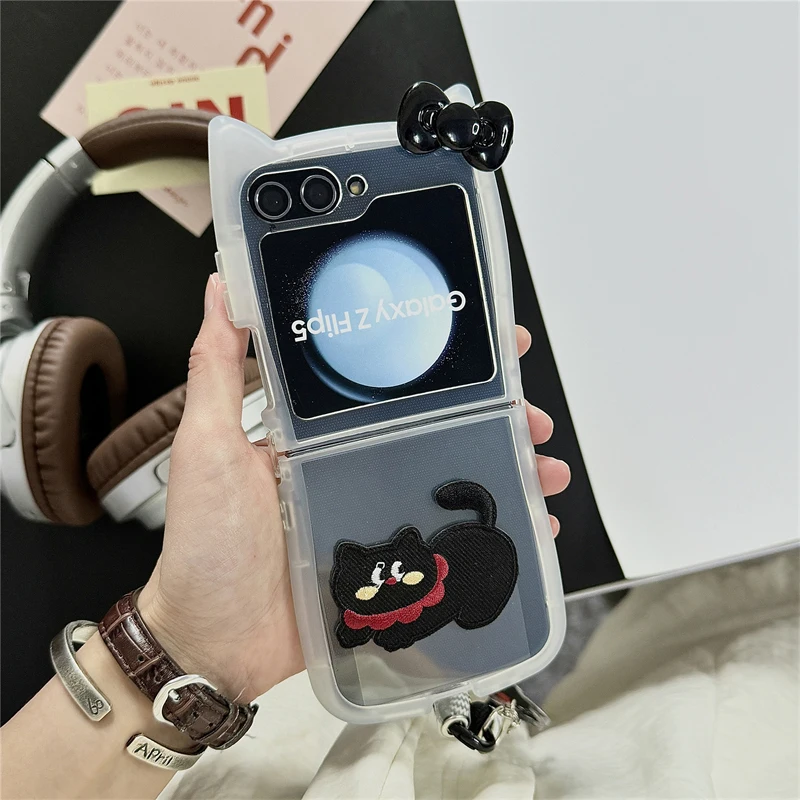 Case For Samsung Galaxy Z Flip 6 5 4 Z 3 DIY Embroidered Cat Pendant Transparent Shockproof Mobile Phone Case Cover