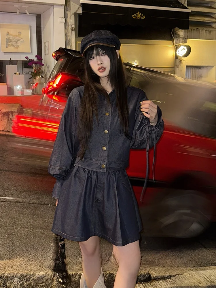 

Retro Commuter Style Denim Top And Short Skirt Set Number 43 Fashionable Casual Loose Fit Long Sleeve Collar Button down