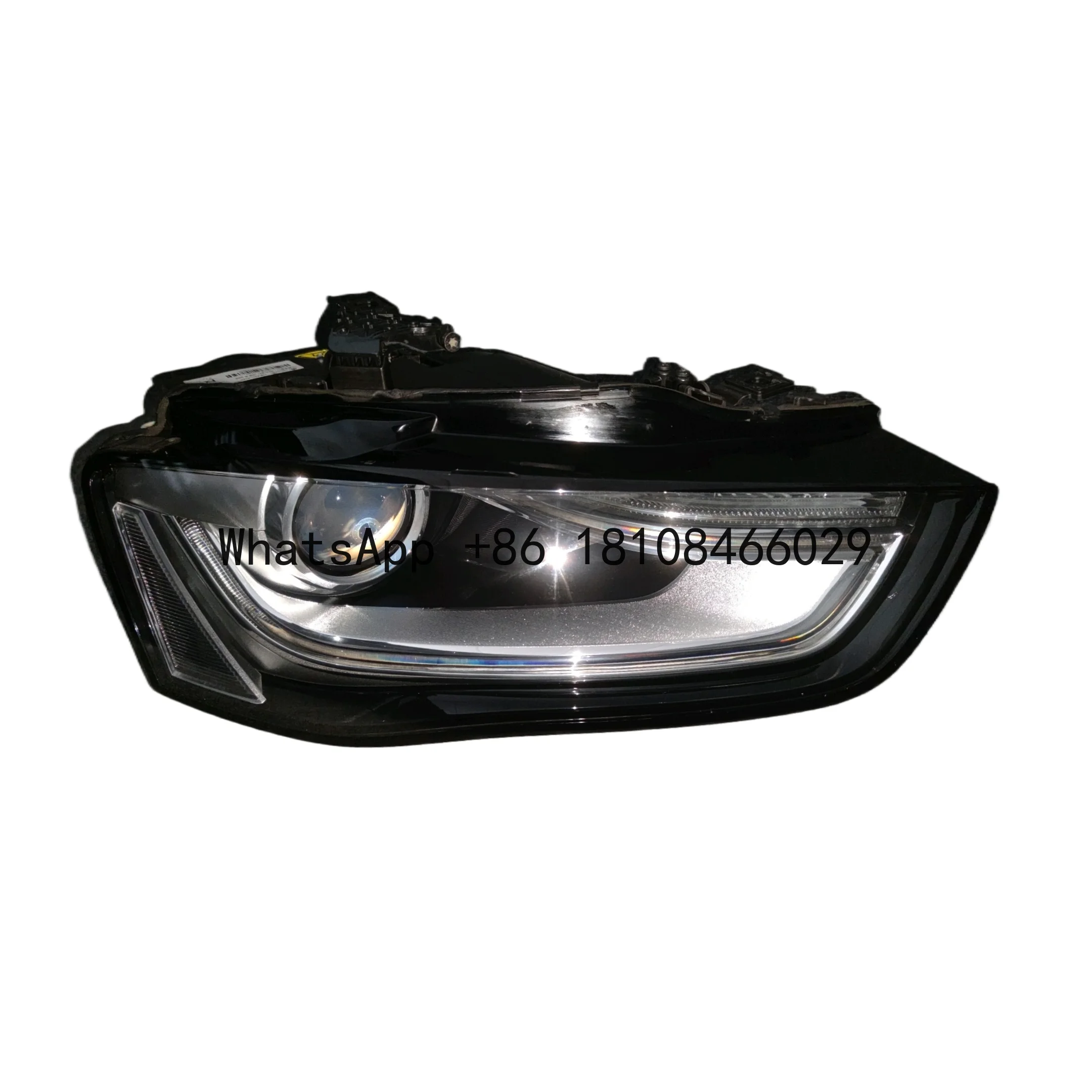 

Factory Hot Selling High Quality Headlights Suitable for Audi A4 B9 Automatic Headlight Original Disassembled Parts