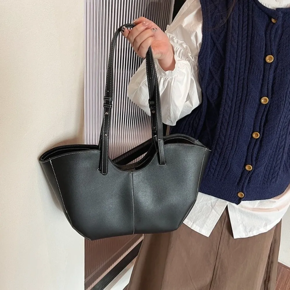 

Trendy Handbag Large Shoulder Bag Dumpling Bag Business PU Leather Tote Bag Ins Fashion Solid Color Underarm Bag Holiday