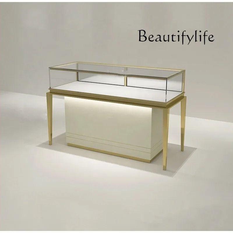 Bj Custom, Retail M…