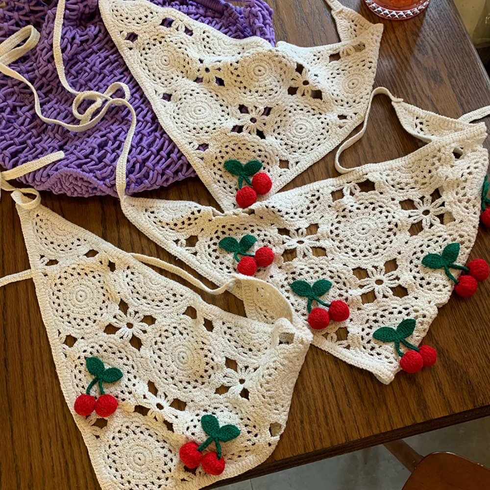 Bonita diadema triangular de estilo Pastoral francés, pañuelo tejido con cereza pequeña, sombrero hecho a mano, diadema de ganchillo, toalla para primavera y verano