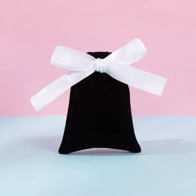 

Black Velvet Ribbon Gift Bags Jewelry Sack 7x9cm 10x12cm 12x15cm pack of 50 Eyelashes Makeup Lipstick Drawstring Pouches