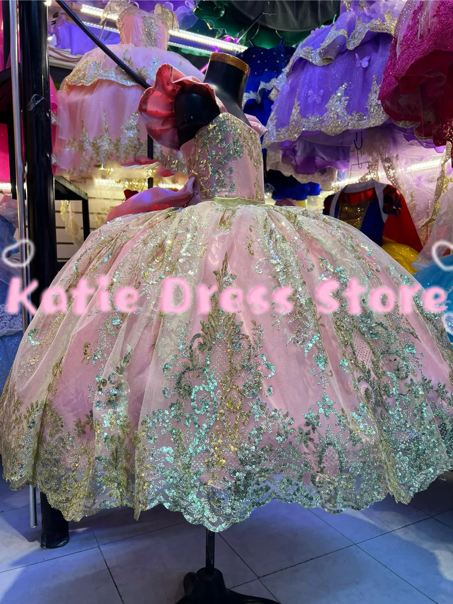 Flower Girl Dress For Wedding Satin Applique Puffy With Bow Elegant Kids Birthday Party First Communion Ball Gowns Customized