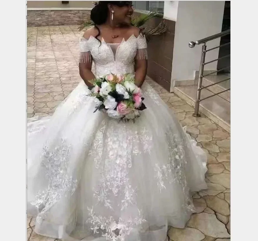 Customized  African Woman Bridal Dress Lace Vestido De Amazing Bridal Dress Bridal Gown Bridal Dress 2022Bride
