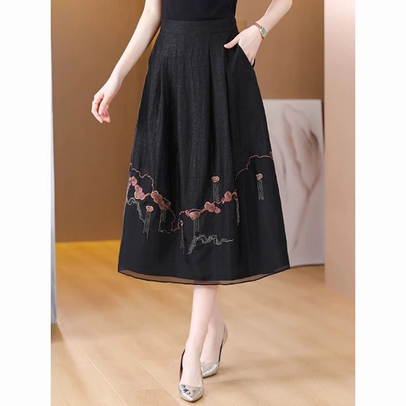 

Woman Vintage Black Floral Knitted Long Pleated Female Maxi Skirts Ladies Thin Autumn High-waisted Pleated Stylith Skirts Q640