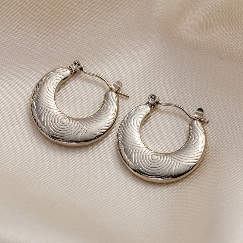 ANENJERY 316L Stainless Steel Hollow U-shaped Irregular Texture Earrings for Women Special Niche Jewelry Gifts Wholesale