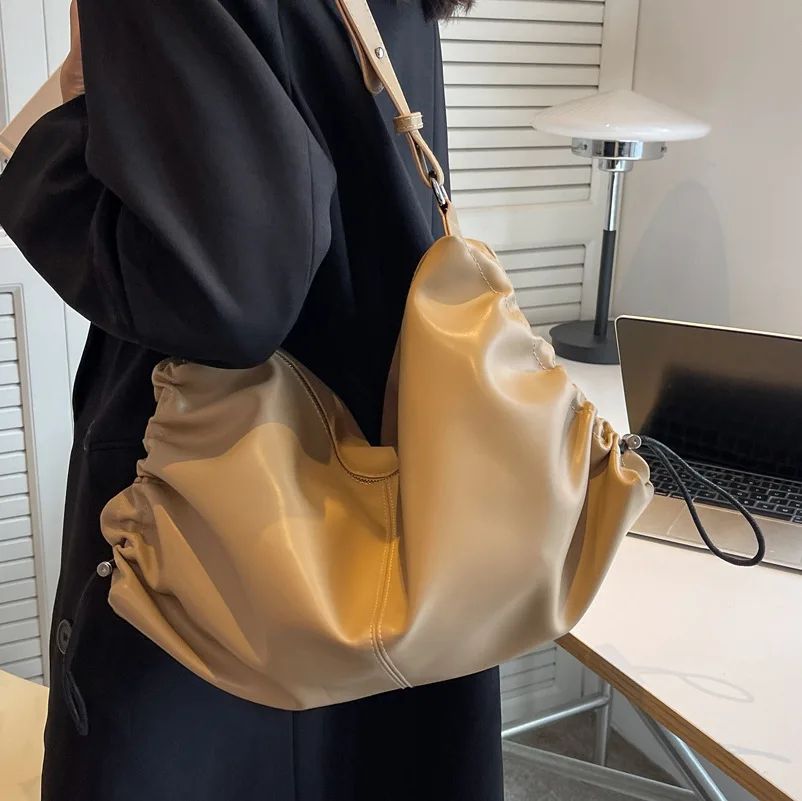 CGCBAG-Bolso de hombro de gran capacidad para mujer, bandolera de cuero suave de alta calidad, a la moda, 2022