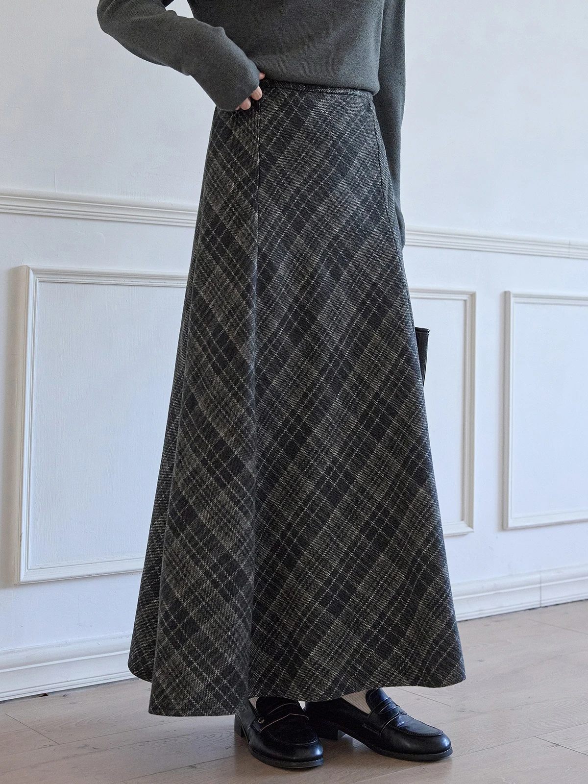 

High Waist Plaid Woolen Skirt for Women Spring Autumn Season Commute Sle A-Line Skirt Unique Design Sensation