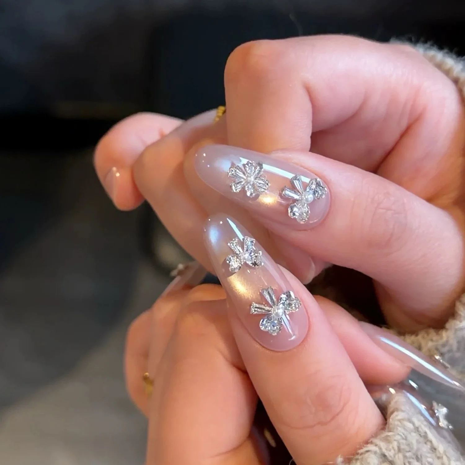 5pcs Sparkling Bow Tie Nail Jewelry Trapezoidal Diamond Splicing Finished Product  Alloy Bow Tie Nail Drill Decoration
