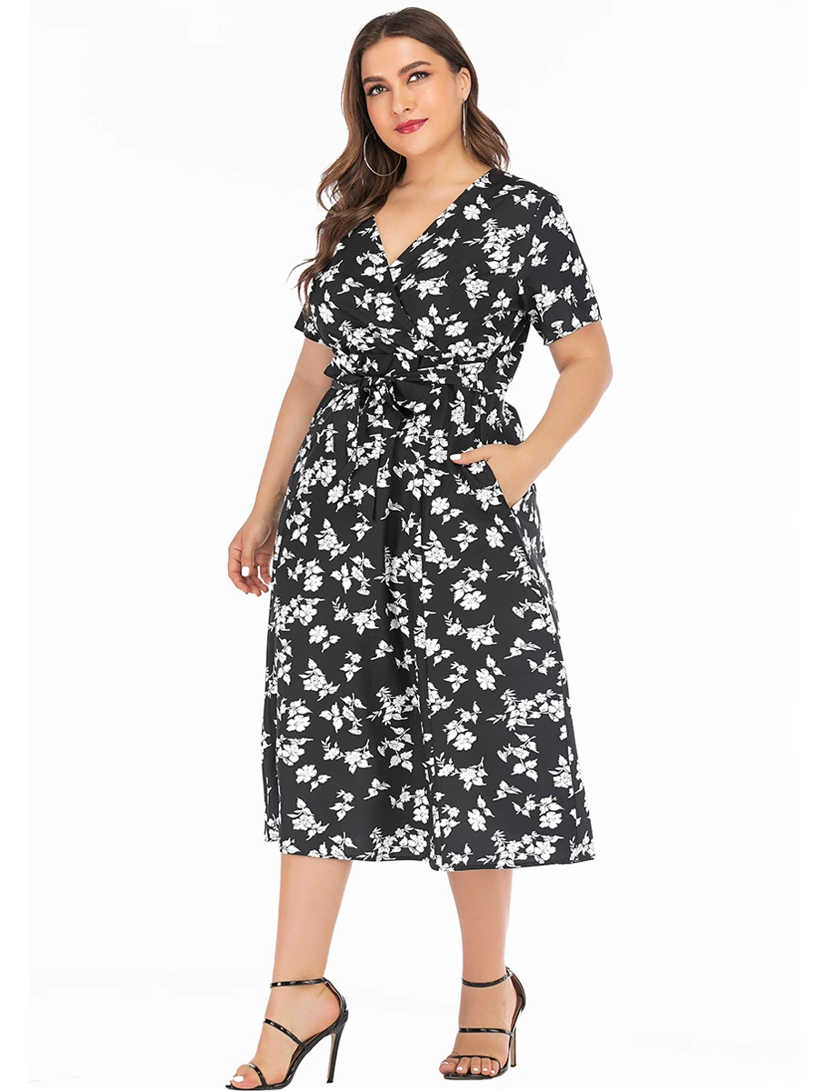 Plus Size Casual Dress Woman Summer V Neck Short Sleeve Floral Print Black Long Dress Pockets Ladies Tunic Maxi Curvy Dresses