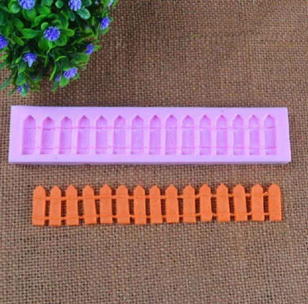 

1Pcs SuperDeals Fondant Candy Cake DIY Fence Mold Decoration Mould Baking Tool