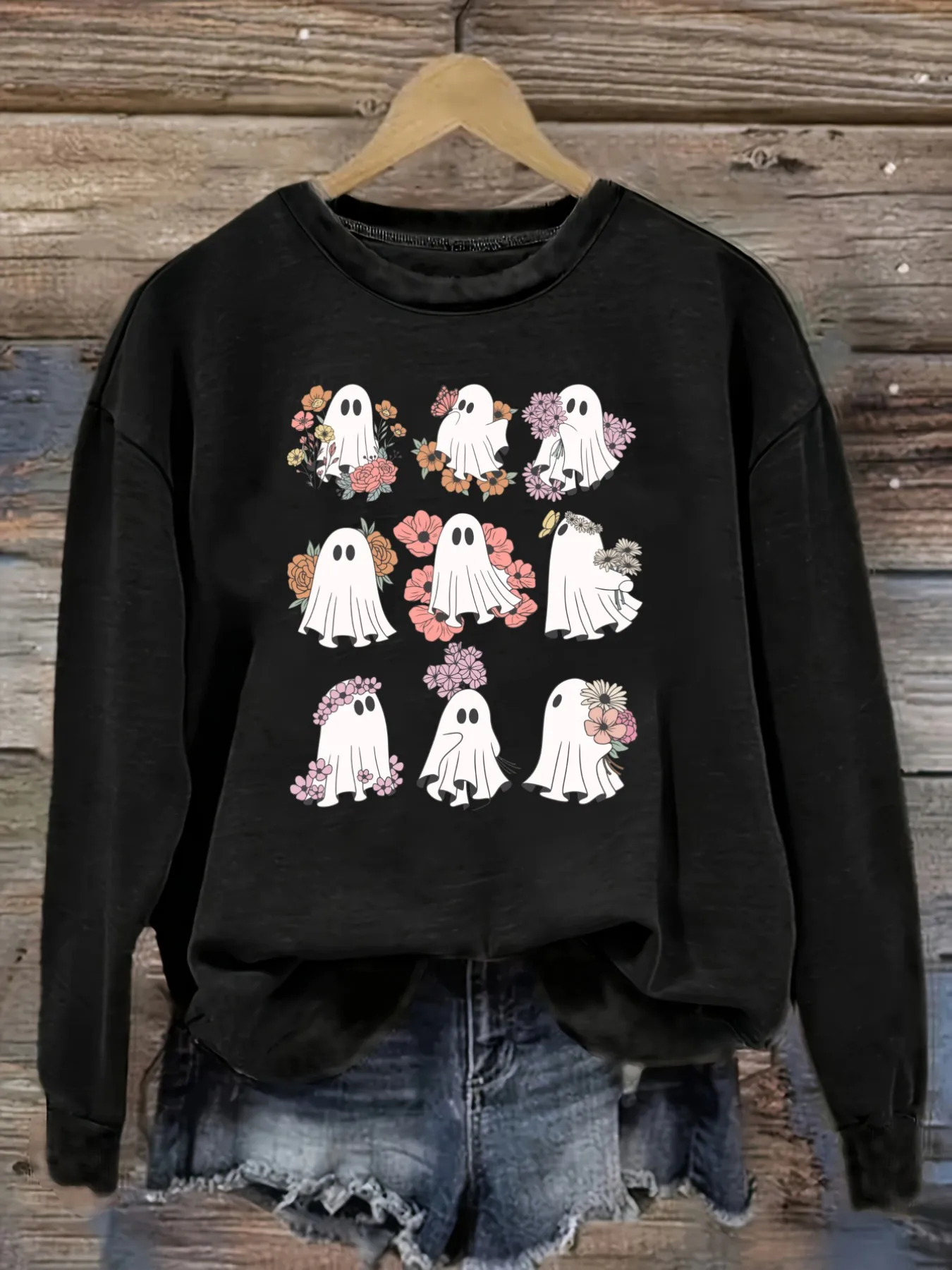 Women's Casual Long Sleeve Crew Neck T-Shirt Floral Ghosts Pattern Print Design Design, Round Neck Women's Clothing, Machine Washable, Slightly Elastic, Loose Fit, Spring Autumn Winter Women's T-Shirt, Halloween Costume Outfit