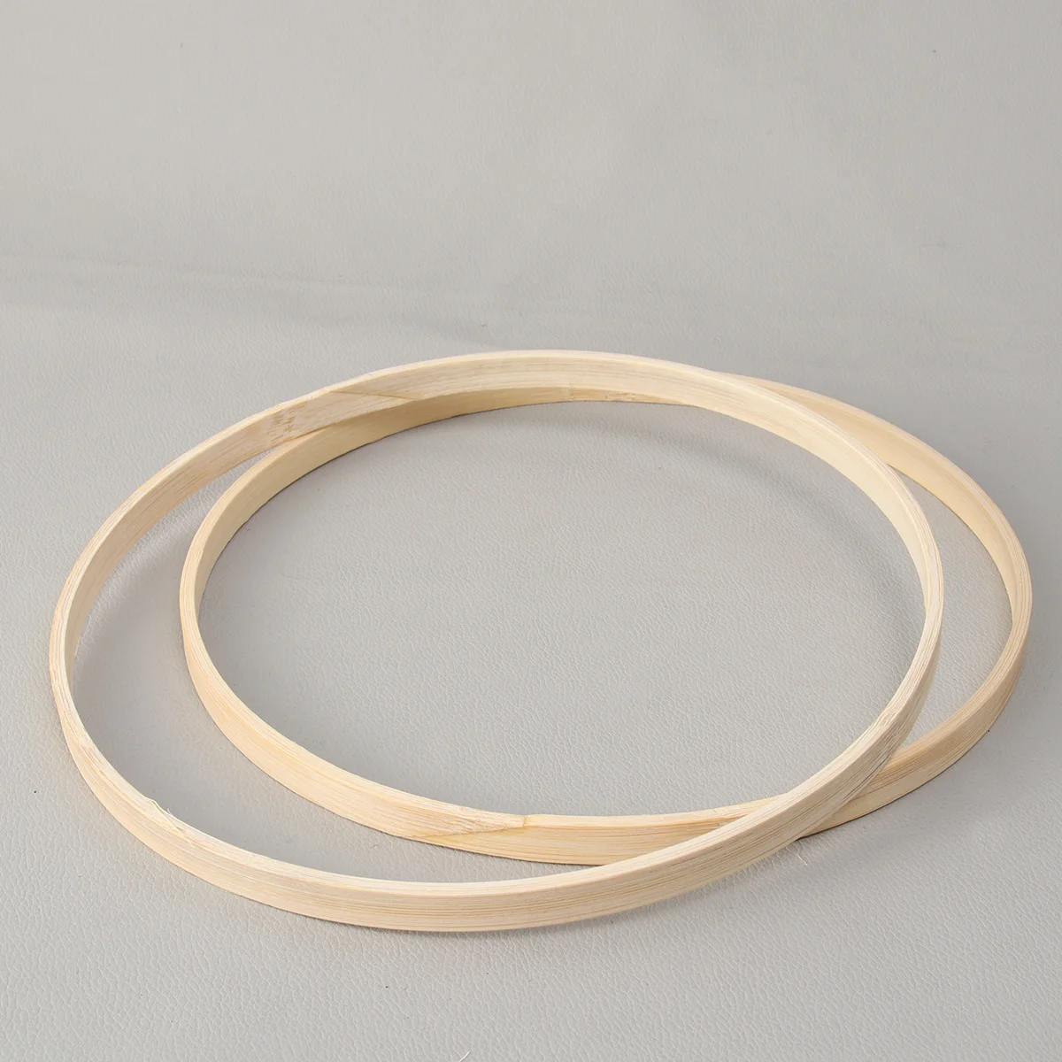 

12 Pcs Dream Catcher Bamboo Craft Hoops for Windchime Wreath Mandala Decor Handmade Embroidery Frame Smooth