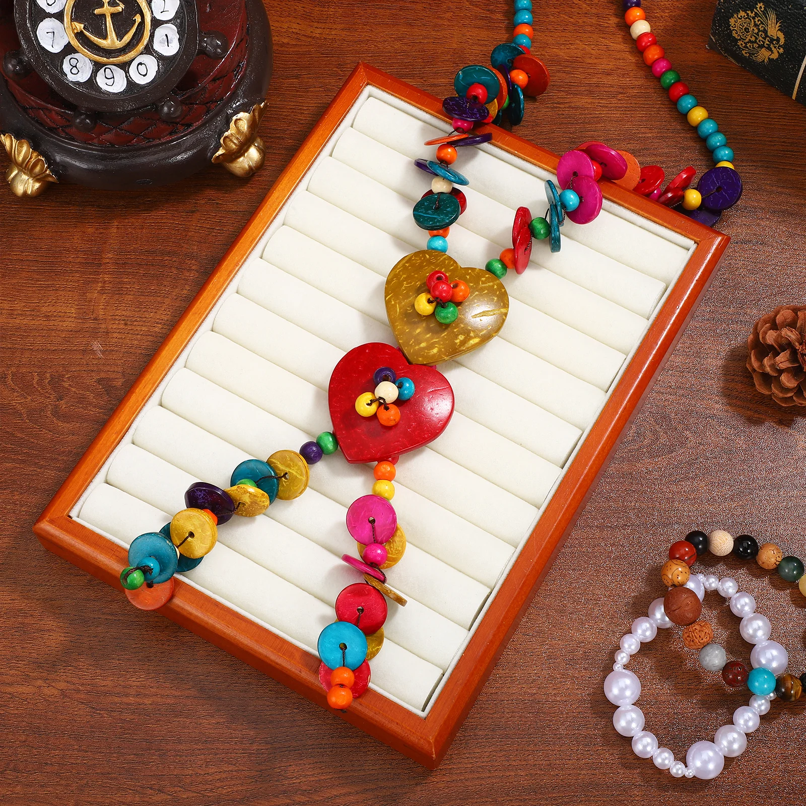 

Heart Shape Pendant Necklace Women Handmade Natural Wooden Beads Coconut Shell Bohemia Jewelry Fashion Beach Wear Daily