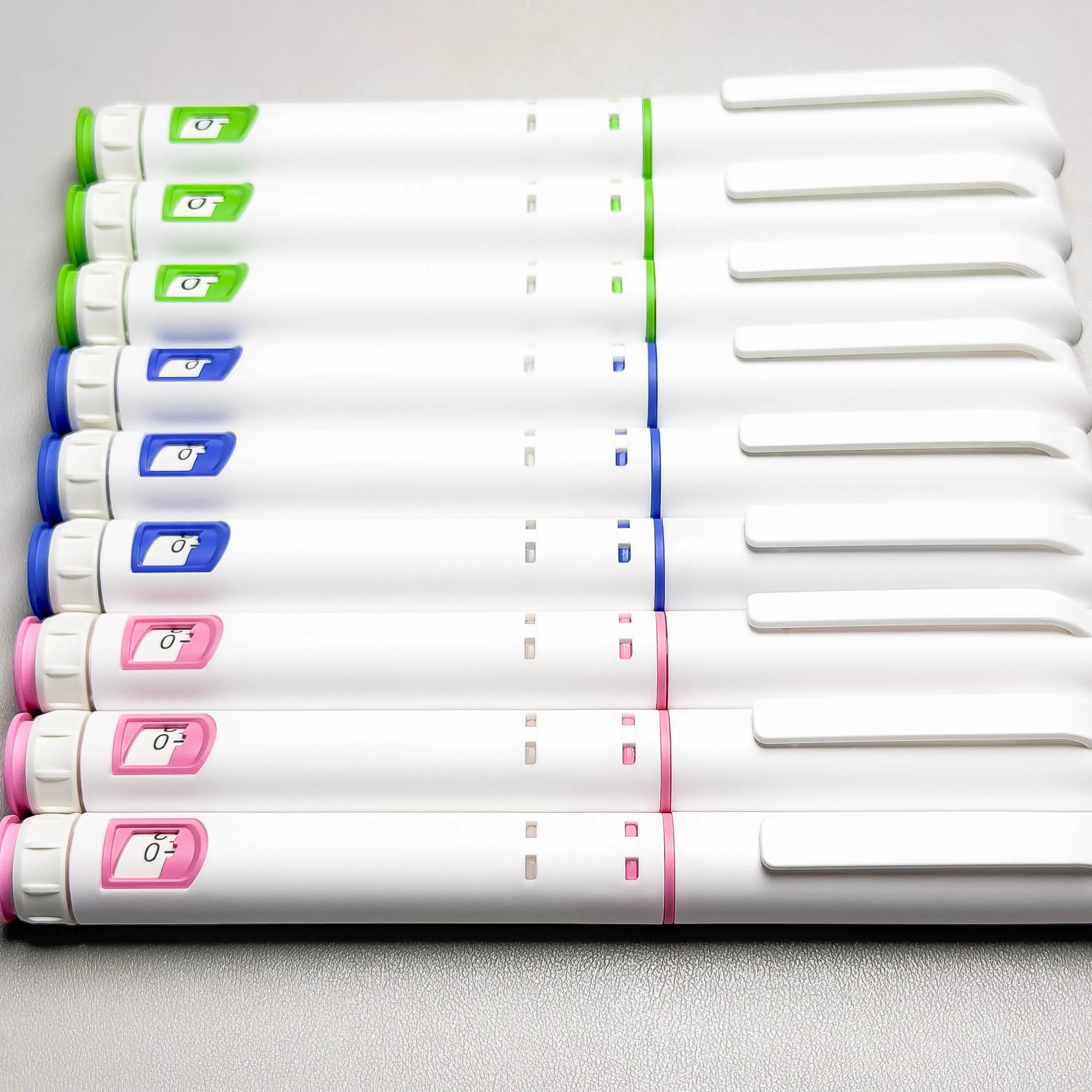 Pink Blue Green Disposable 3ml Skin Care Pen with Plastic Housing Supporting 3mg Eco-Friendly Durable Packaging Repeated Use