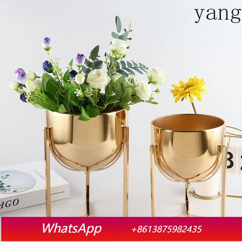 

CX light luxury living room metal floor vase TV cabinet model room flower arrangement device