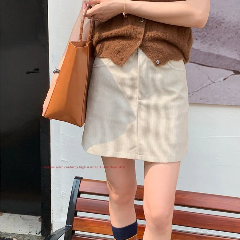 Vintage Corduroy Mini Skirt for Women High Waist A Line Short Skirt Pocket Design Button Fly Casual Fall Winter Basic Bottoms