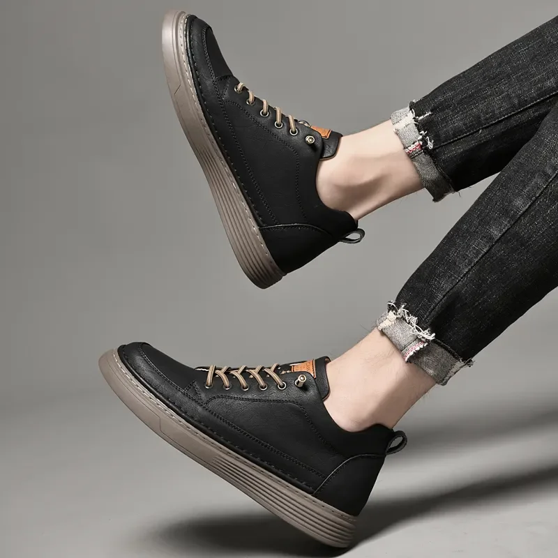 2025 Tenis Trainers Men Outdoor Shoes Warm Winter Flats Genuine Leather Vulcanized Sneakers Trend Casual Leather Footwear